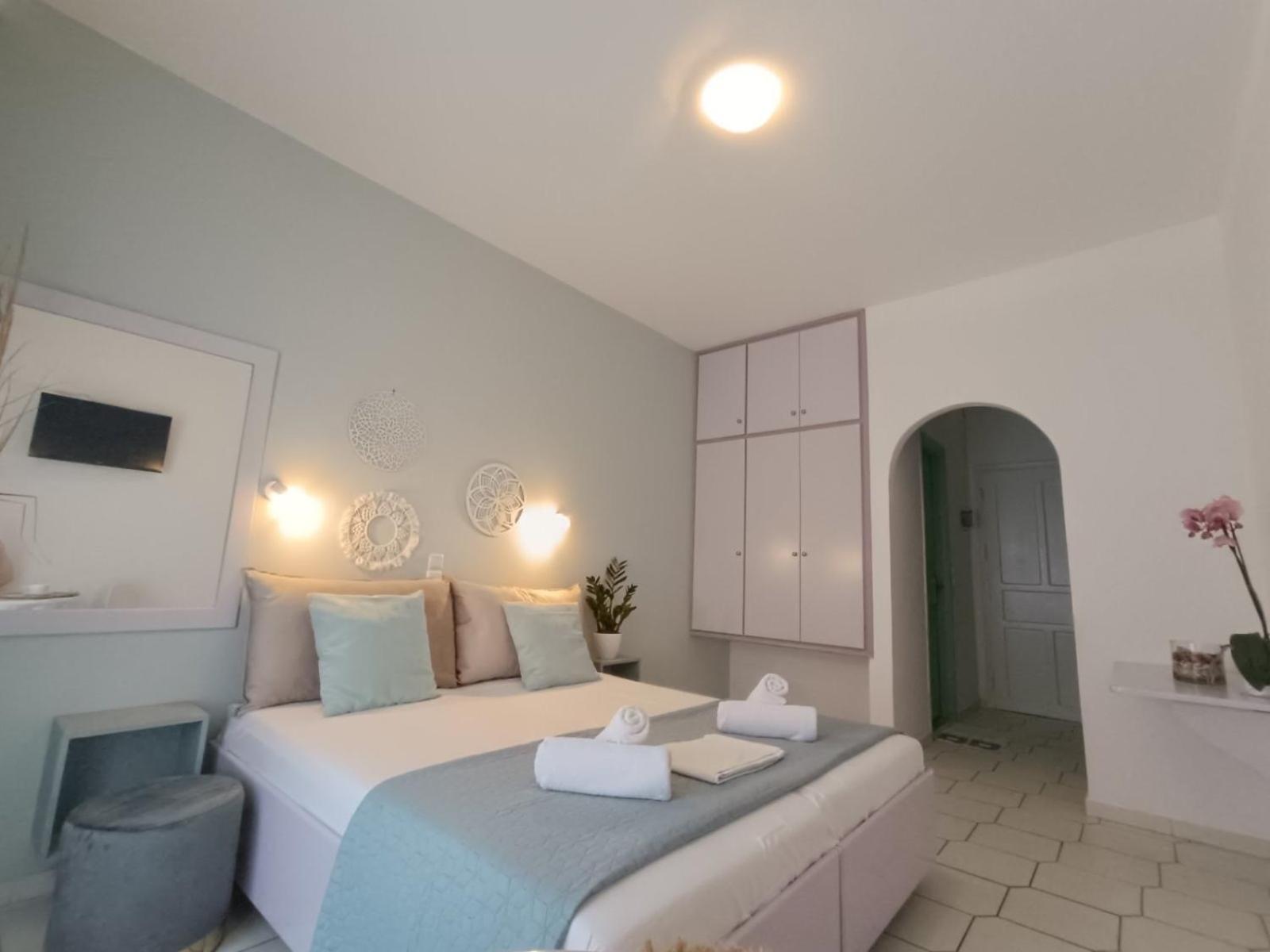 Philippos Apartments Acharavi  Eksteriør billede